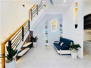 Chấn động giá rẻ nhà lam sơn  bình thạnh  62m2 ngang 4m  chỉ 2 tỷ 340