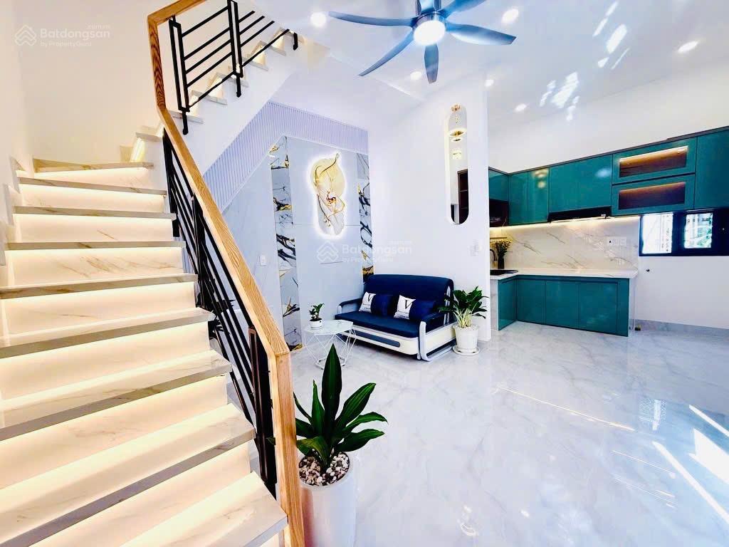 Chấn động giá rẻ nhà lam sơn  bình thạnh  62m2 ngang 4m  chỉ 2 tỷ 340