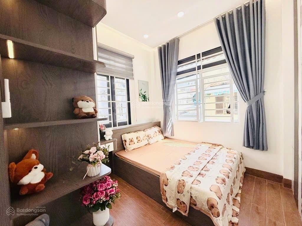 Chấn động giá rẻ nhà lam sơn  bình thạnh  62m2 ngang 4m  chỉ 2 tỷ 340