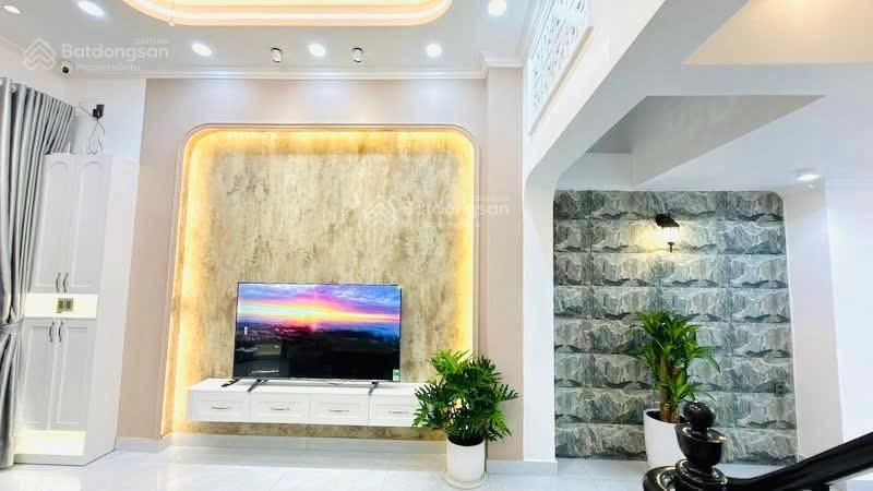 Sống xanh ngay công viên gia định nhà đặng văn sâm phú nhuận chỉ 3 tỷ 990