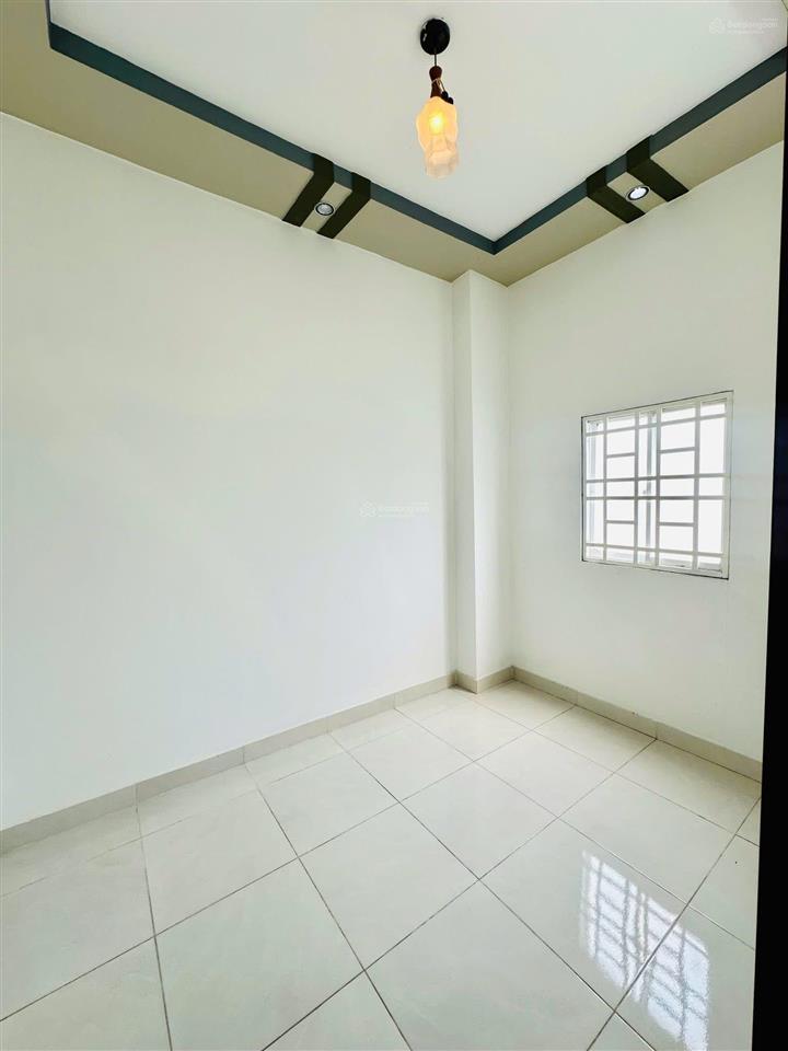 Tìm đâu ra tổ ấm hộ khẩu quận 11 giá dưới 2 tỷ cho gia đình trẻ