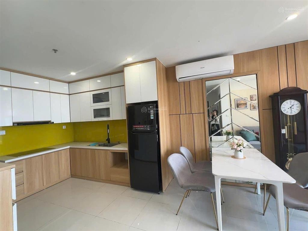 Cho thuê căn hộ 2pn 1wc full đồ điện tử 7triệu5/th tại vinhomes ocean park. miễn phí môi giới 100%