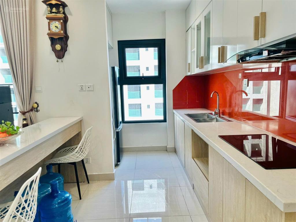 Cho thuê cc 3n 2wc, 100m2 full đồ, 14tr bao phí dịch vụ tại vinhomes ocean park. miễn phí môi giới
