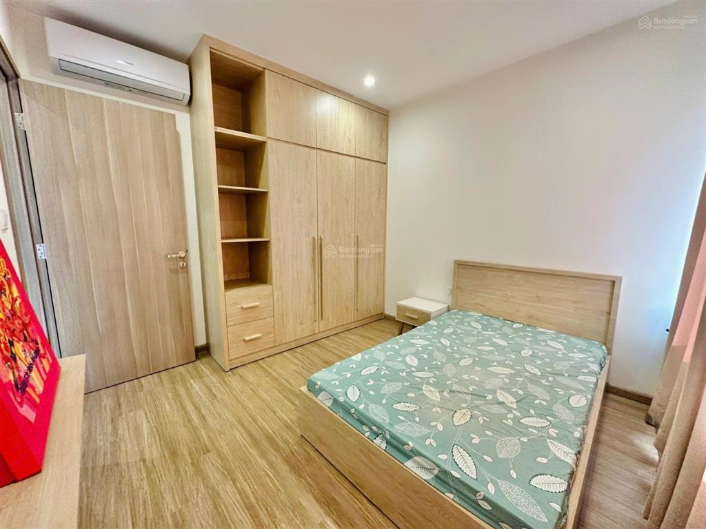 Cho thuê cc 3n 2wc, 100m2 full đồ, 14tr bao phí dịch vụ tại vinhomes ocean park. miễn phí môi giới