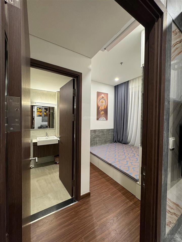 Rẻ! cho thuê 2n2wc full đồ 12 triệu bao phí dịch vụ tại masteri waterfront. miễn phí môi giới 100%