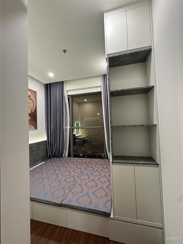 Rẻ! cho thuê 2n2wc full đồ 12 triệu bao phí dịch vụ tại masteri waterfront. miễn phí môi giới 100%