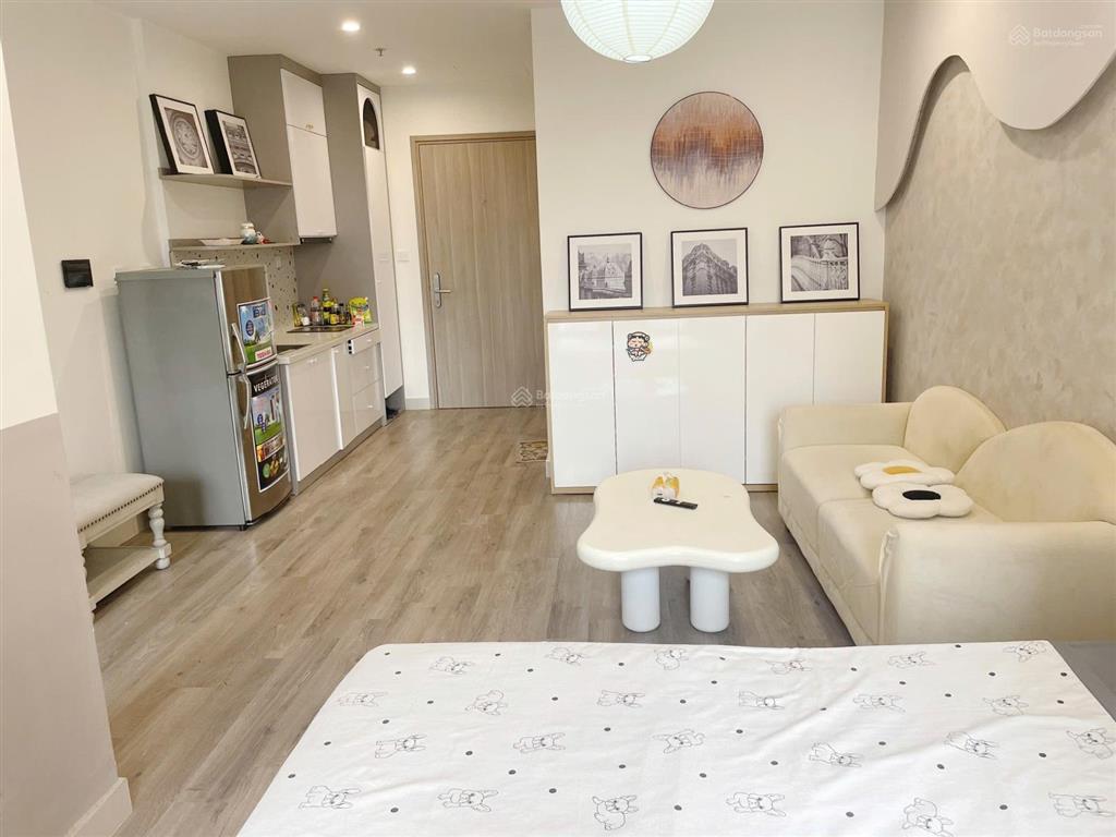 Rẻ! cho thuê căn studio full đồ 6tr bao phí dịch vụ tại vinhomes ocean park. miễn phí môi giới 100%