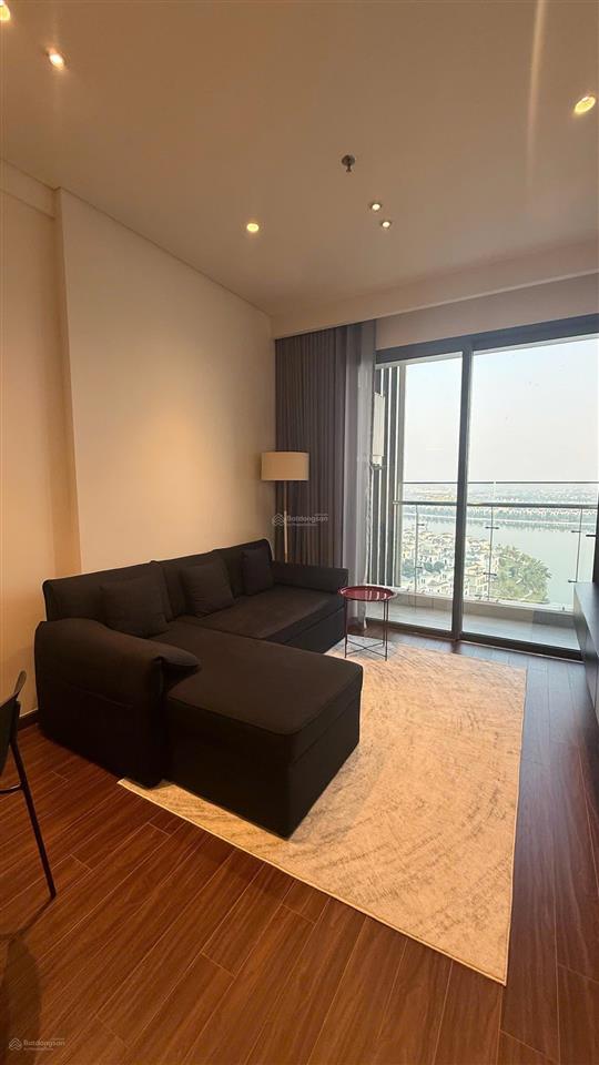 Cho thuê căn luxury tại masteri waterfront, 18 triệu vnd, 63m2. miễn phí môi giới 100%