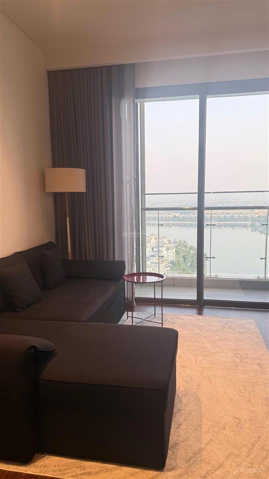 Cho thuê căn luxury tại masteri waterfront, 18 triệu vnd, 63m2. miễn phí môi giới 100%
