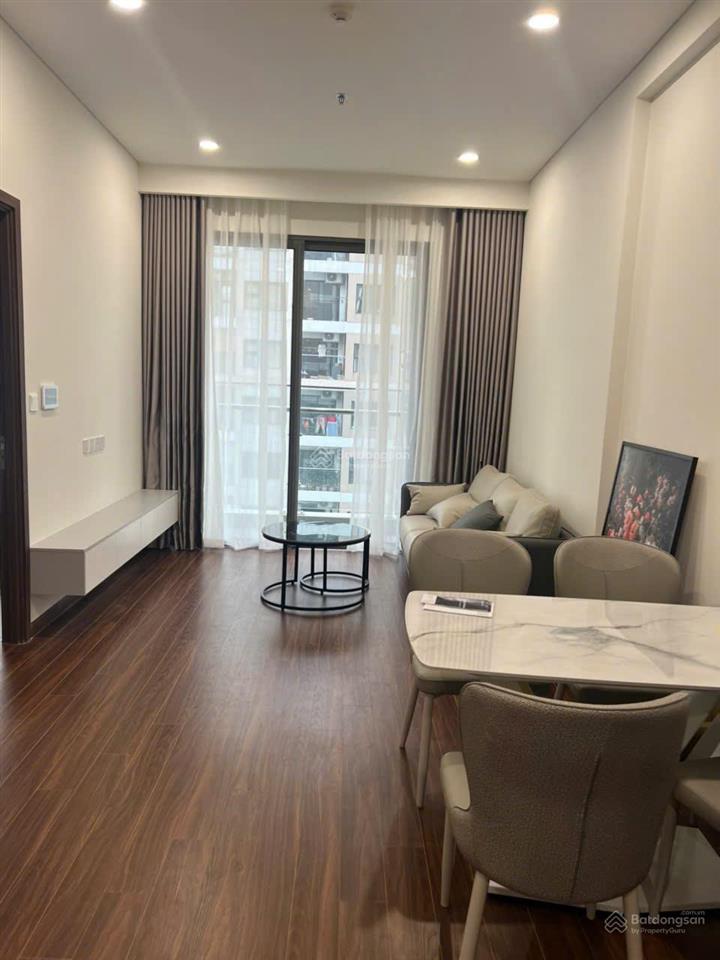 Giá rẻ! 2n2wc full đồ và nội thất chỉ 10tr/th tại masteri waterfront. miễn phí môi giới 100%