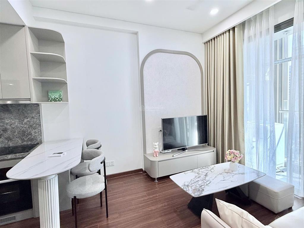 Cho thuê căn 1pn full đồ đẹp, 43m2 chỉ 9tr5/th bao phí tại masteri waterfront. miễn phí môi giới