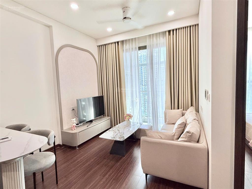 Cho thuê căn 1pn full đồ đẹp, 43m2 chỉ 9tr5/th bao phí tại masteri waterfront. miễn phí môi giới