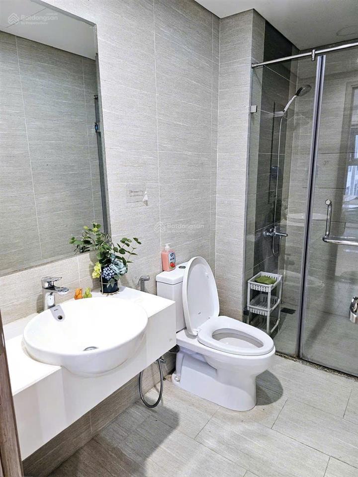 Cho thuê 2n 2vs căn góc, full đồ, 10tr bao phí dv tại vinhomes ocean park. miễn phí môi giới 100%