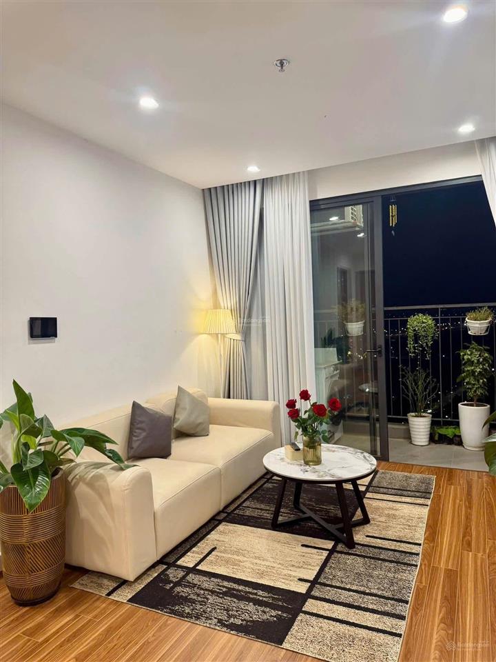 Cho thuê căn 1pn full đồ luxury giá cực chất tại vinhomes ocean park. miễn phí môi giới 100%