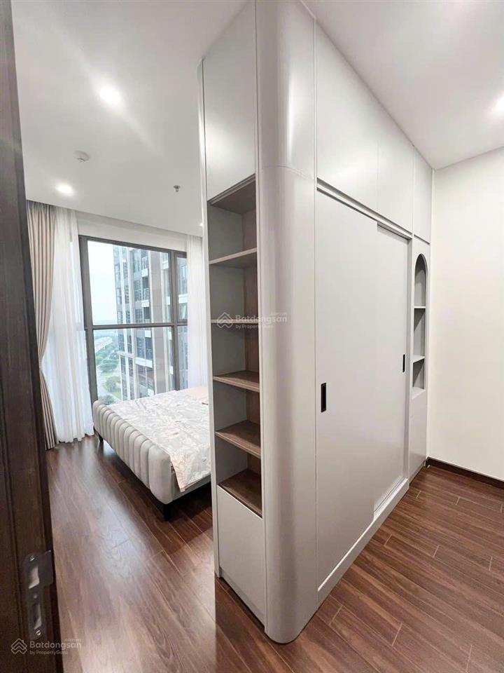 Cho thuê 2n2wc full đồ từ az chỉ 13tr bao phí tại masteri waterfront. miễn phí môi giới 100%