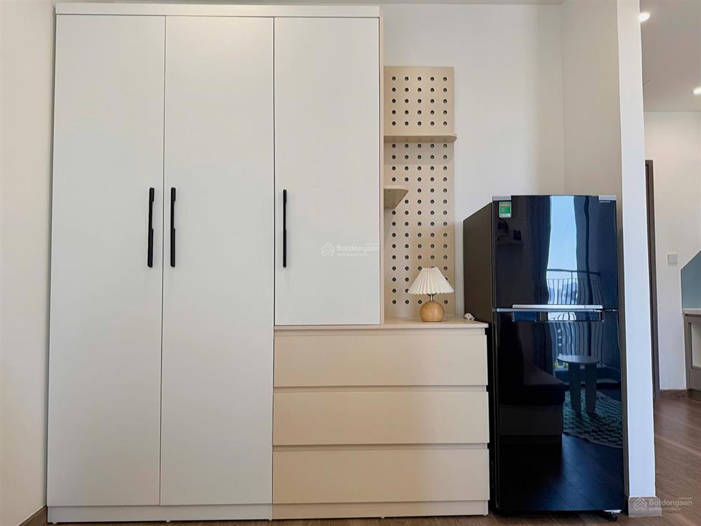 Studio rộng như 1n full đồ đẹp xuất sắc chỉ 7tr5 bao phí dv tại the beverly. miễn phí môi giới 100%