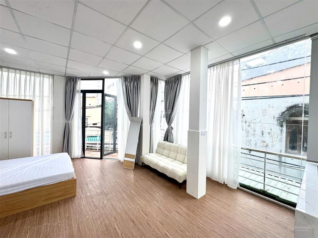 Căn hộ dịch vụ dương bá trạc, quận 8. full nội thất. ban công thoáng