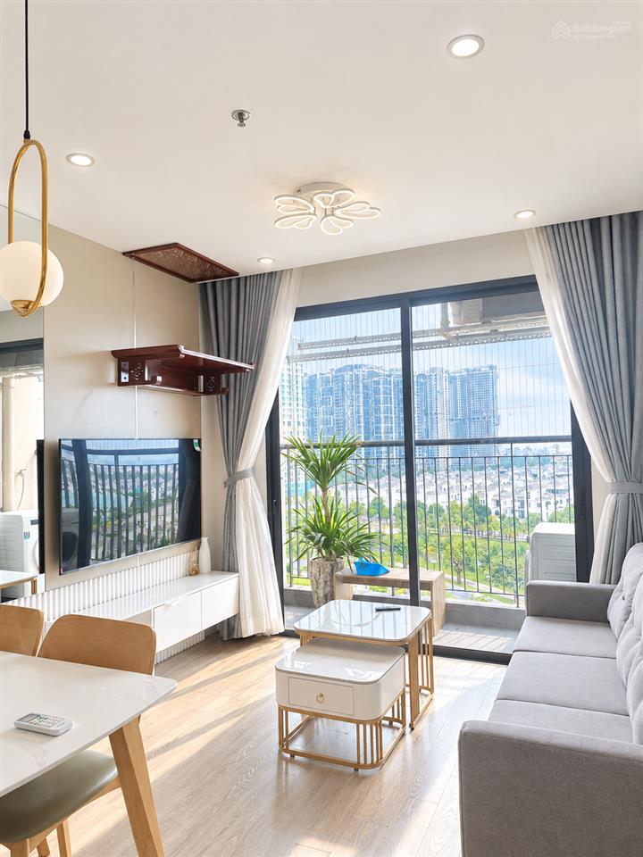 1n + full đồ view biệt thự đẹp sạch chỉ 7,5tr