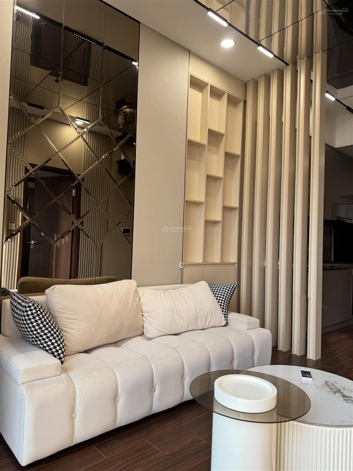 Căn 2n2 full đồ đẹp tại tòa m giá tốt chỉ 10 triệu