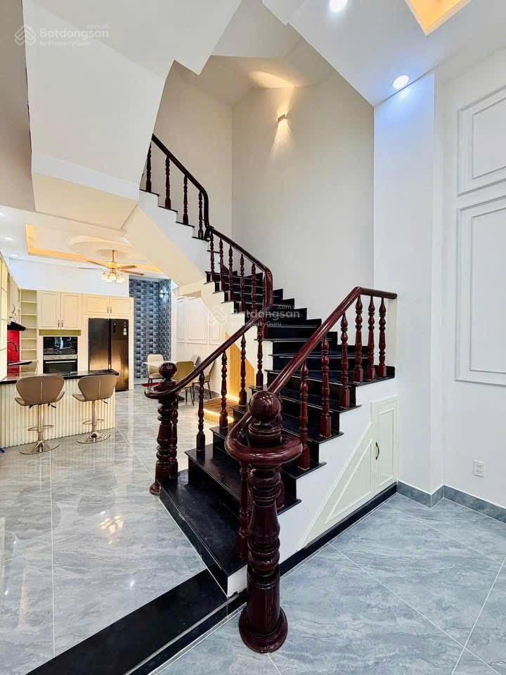 Bán nhà gò vấp mới 5 tầng 4x17m, hxh thông gần quang trung chỉ 8,9 tỷ tl
