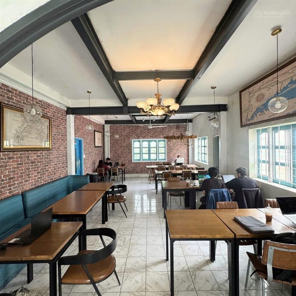 Bán đất tặng biệt thự châu âu gần 1000m2  mặt tiền kinh doanh đường 16m, full thổ chỉ 99 tỷ tl