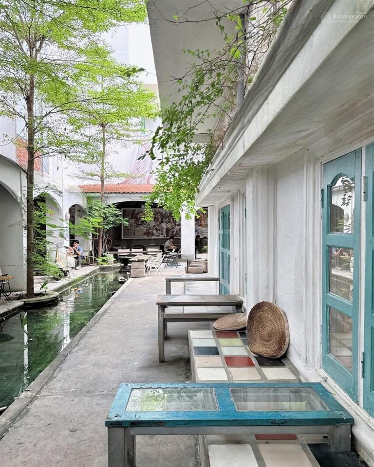 Bán đất tặng biệt thự châu âu gần 1000m2  mặt tiền kinh doanh đường 16m, full thổ chỉ 99 tỷ tl