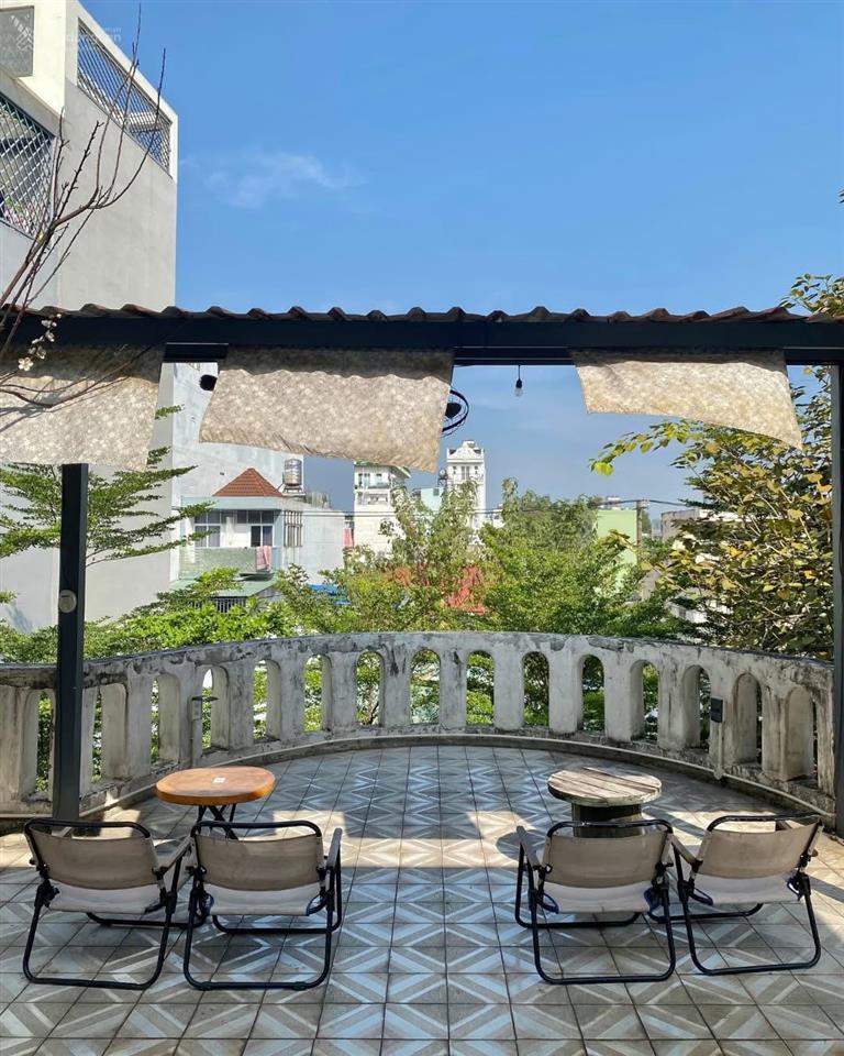 Bán đất tặng biệt thự châu âu gần 1000m2  mặt tiền kinh doanh đường 16m, full thổ chỉ 99 tỷ tl