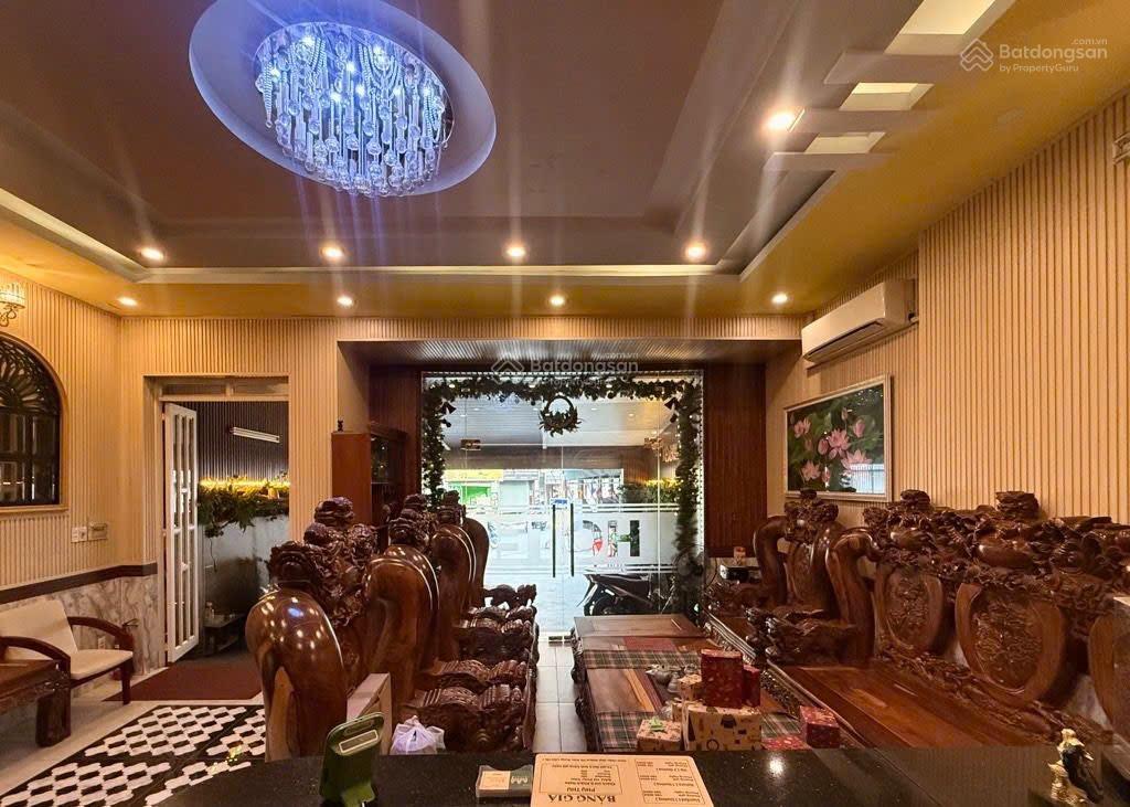 Bán gấp khách sạn mặt tiền gò vấp  200m2(8x25m)  gần lotte mart nguyễn văn lượng chỉ 36 tỷ tl