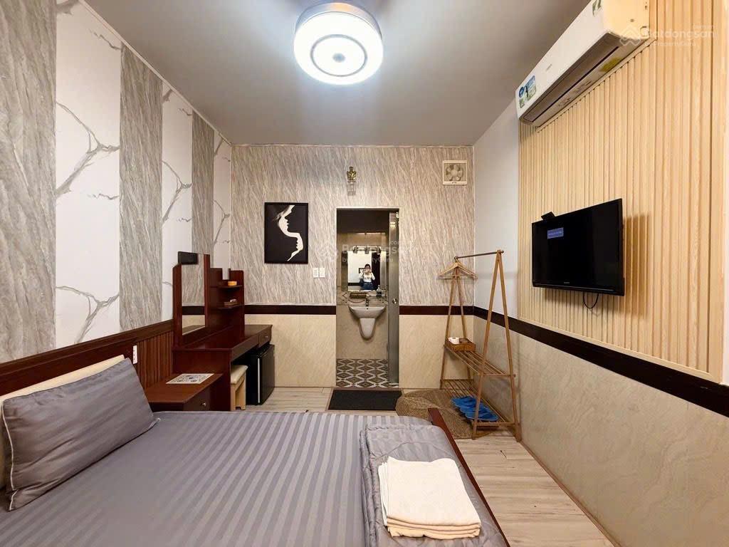 Bán gấp khách sạn mặt tiền gò vấp  200m2(8x25m)  gần lotte mart nguyễn văn lượng chỉ 36 tỷ tl