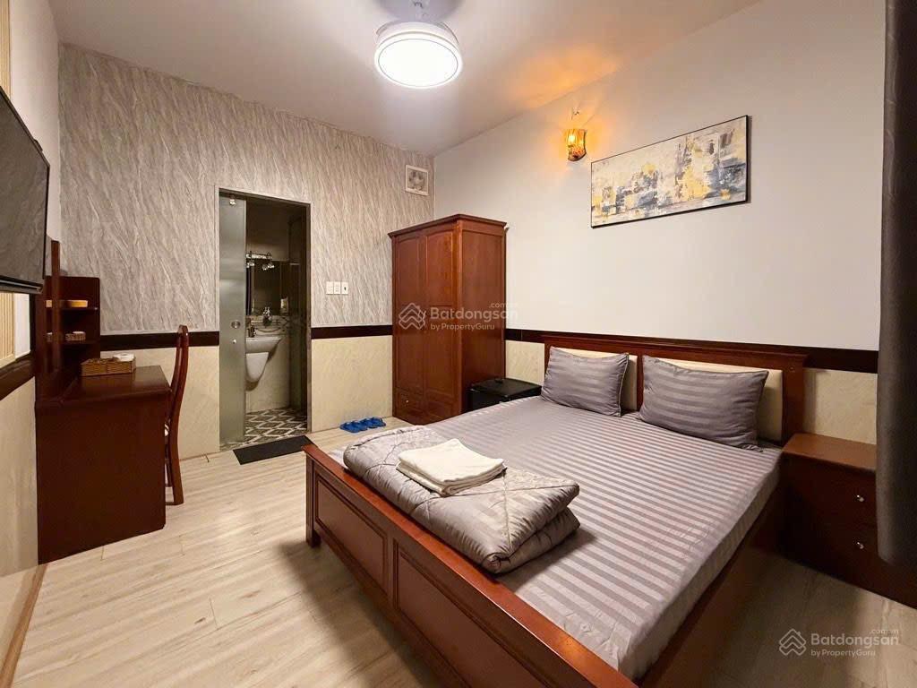 Bán gấp khách sạn mặt tiền gò vấp  200m2(8x25m)  gần lotte mart nguyễn văn lượng chỉ 36 tỷ tl