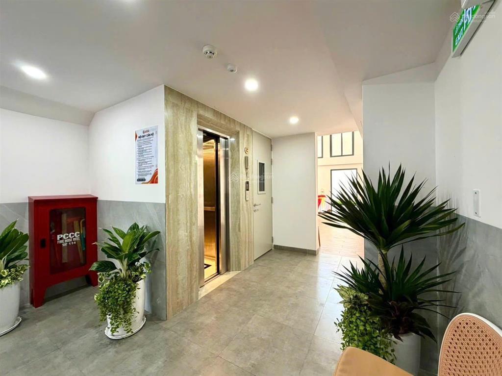 Bán chdv tân bình, căn góc mặt tiền đường  160m2 ngang 6m xây mới thu 1.5 tỷ/năm chỉ 26.x tỷ tl