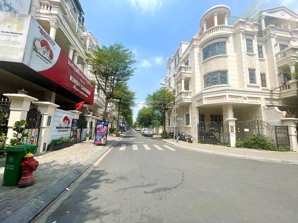 Siêu hiếm căn góc mặt tiền kdc cityland park hills 5.2x20m 5 tầng có hầm giá 27 tỷ tl