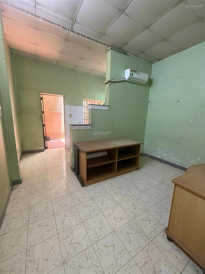 Chính chủ bán nhà vườn 80m2 dương quảng hàm, đường 8m thông kinh doanh chỉ 9.x tỷ