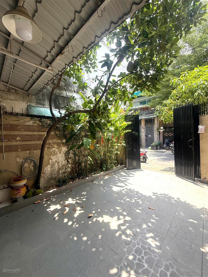 Chính chủ bán nhà vườn 80m2 dương quảng hàm, đường 8m thông kinh doanh chỉ 9.x tỷ