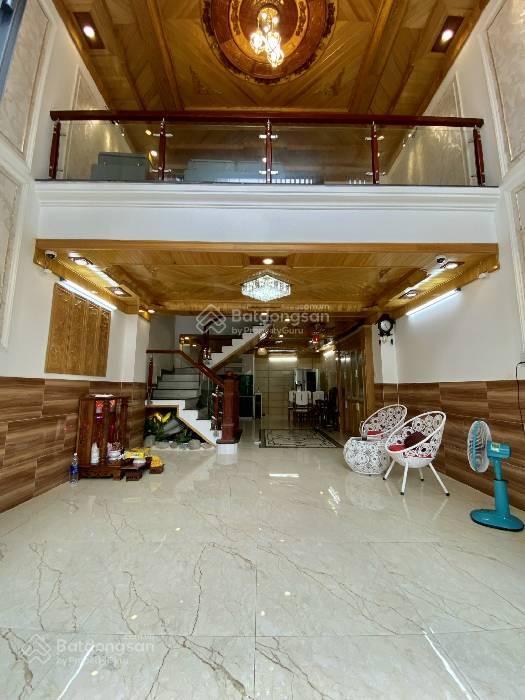 Định cư mỹ  bán gấp nhà mới 5 tầng 5x14m đường 6m nguyễn văn khối, full nội thất nhỉnh 7 tỷ
