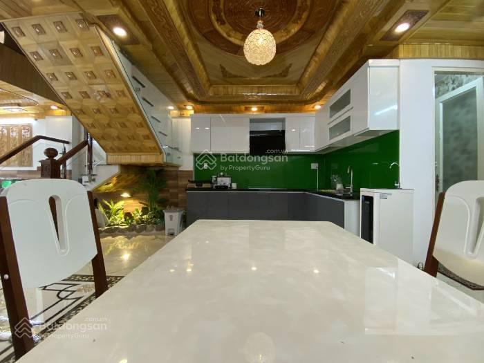 Định cư mỹ  bán gấp nhà mới 5 tầng 5x14m đường 6m nguyễn văn khối, full nội thất nhỉnh 7 tỷ