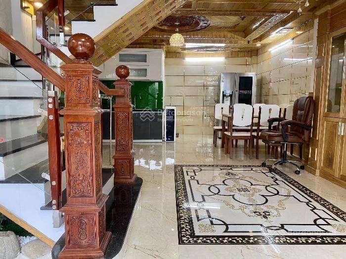 Định cư mỹ  bán gấp nhà mới 5 tầng 5x14m đường 6m nguyễn văn khối, full nội thất nhỉnh 7 tỷ
