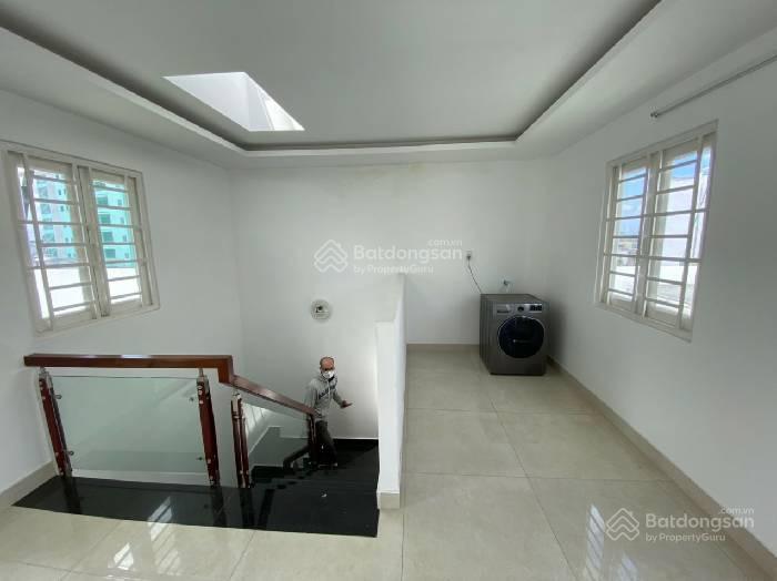 Định cư mỹ  bán gấp nhà mới 5 tầng 5x14m đường 6m nguyễn văn khối, full nội thất nhỉnh 7 tỷ