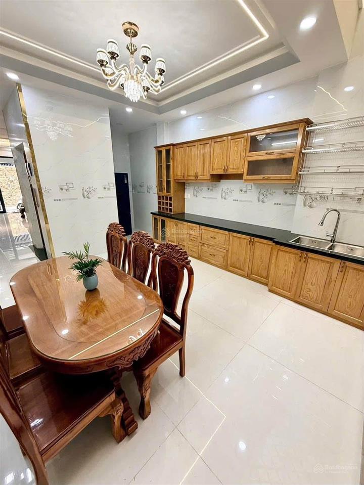 Nhà đẹp gò vấp, 64m² có thang máy, hxh gần quang trung chỉ 8 tỷ xíu