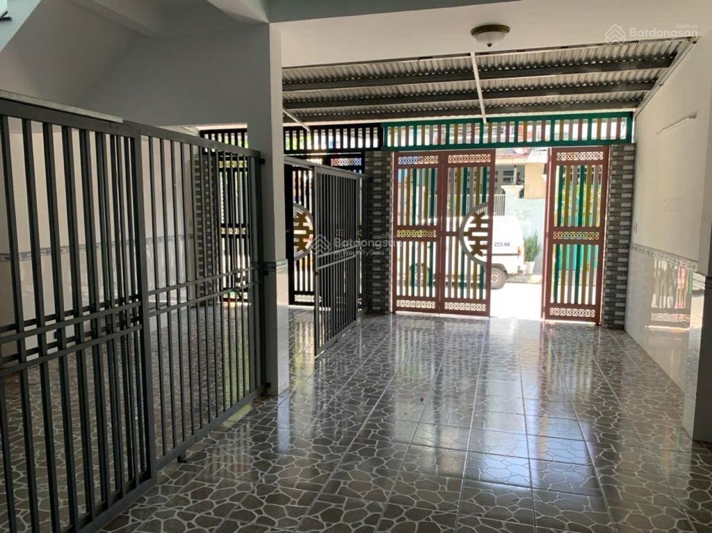 Giá tham khảo tốt trong khu vực  đường 10m có lề phan huy ích, dt 7x28m  4pn chỉ 15.9 tỷ còn tl