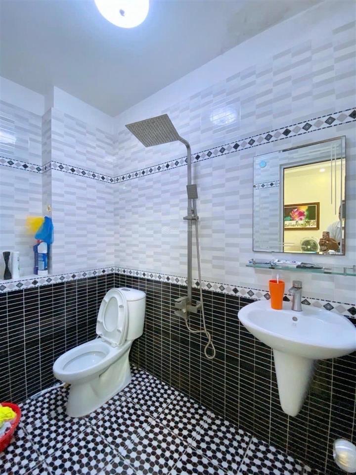 Bán nhà chính chủ gò vấp  4x20m 5 tầng, đường 10m có lề  5pn chỉ 8,6 tỷ tl