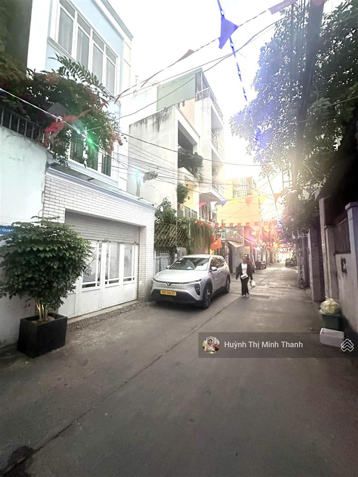 Xoay tài chính cần bán gấp chdv tân bình 40 phòng, dt 156m2 (7,3x22m) ngay sân bay chỉ 27 tỷ tl