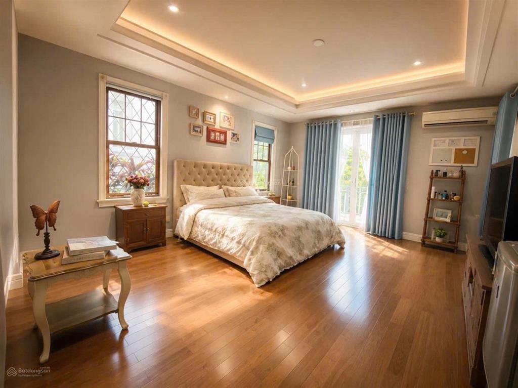 Biệt thự sân vườn kết hợp tòa building văn phòng gần 500m²  cư xá tự do tân bình chỉ 112 tỷ tl