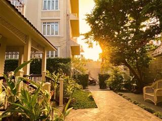 Biệt thự sân vườn kết hợp tòa building văn phòng gần 500m²  cư xá tự do tân bình chỉ 112 tỷ tl