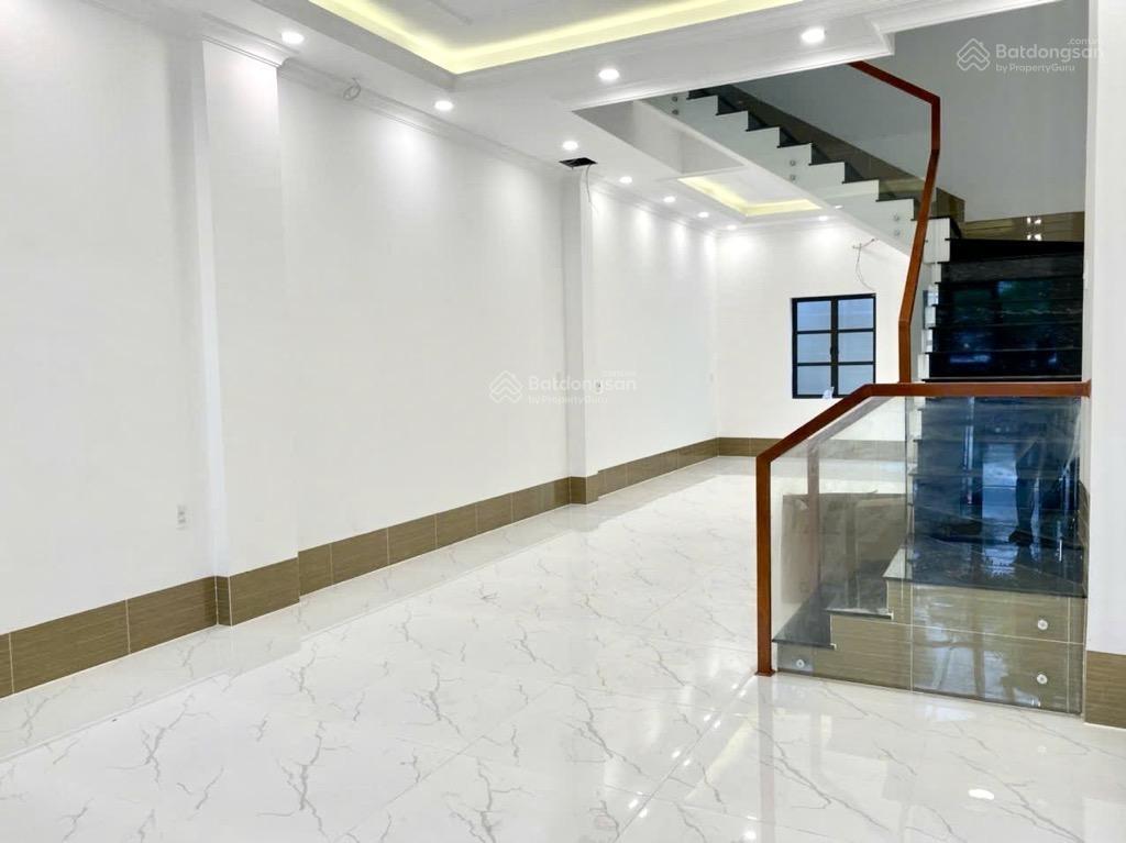 Bán nhà phố cityland park hills 5x20m, hầm + 4 tầng, 21.9 tỷ tl