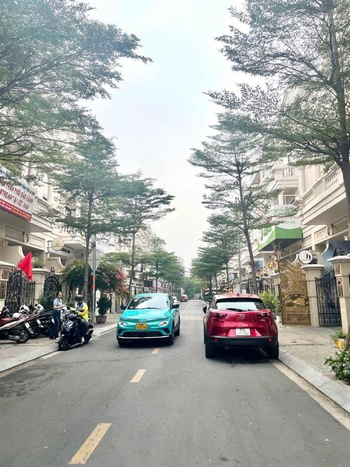 Bán nhà phố cityland park hills 5x20m, hầm + 4 tầng, 21.9 tỷ tl