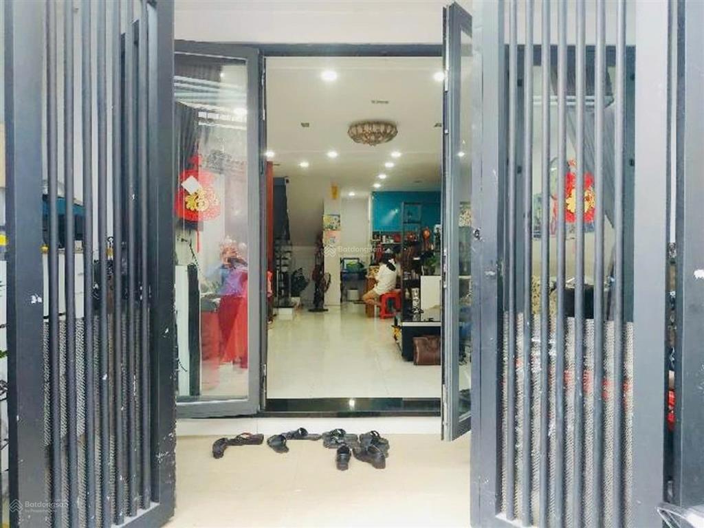 Bán đất gò vấp tặng nhà 2 tầng 100m2 đường 8m có lề sát mặt tiền phạm văn bạch nhỉnh 10 tỷ tl