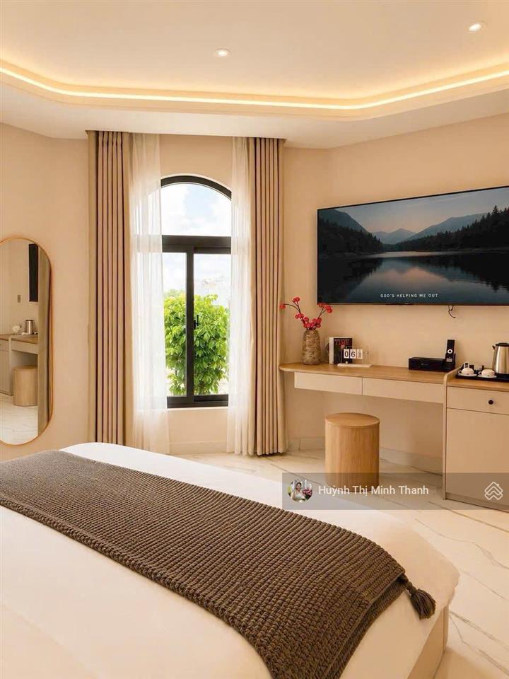 Chỉ 16 tỷ sở hữu khách sạn xây mới căn góc 2 mt dòng tiền khoán sẵn