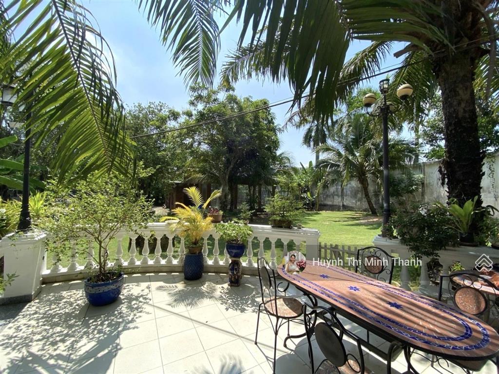 Biệt thự hóc môn, sân vườn đẳng cấp 3500m2, mặt tiền p. đông thạnh chỉ 69 tỷ tl