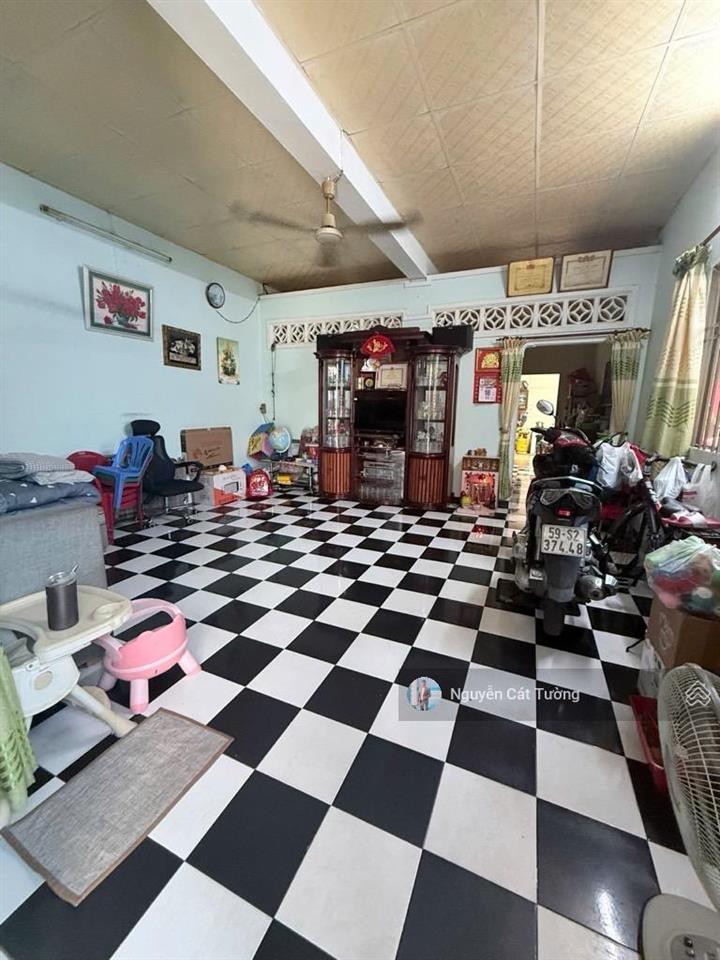 Bán nhà ngô tất tố, ngay cầu thị nghè, (5.8x15m) 95m2, 100tr/m2, tiện xây mới 5 lầu